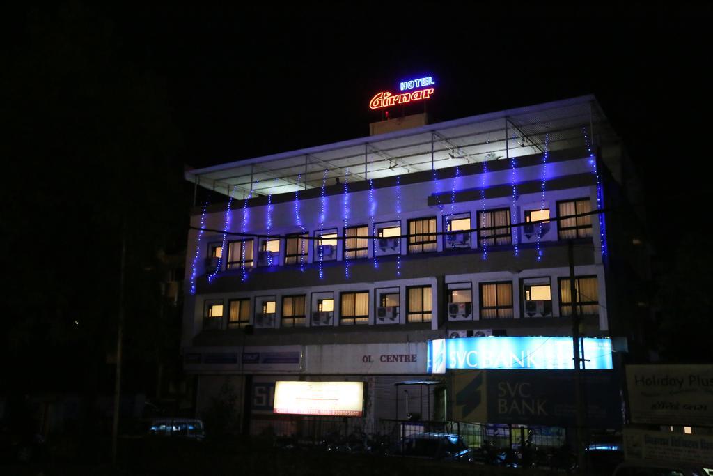 Hotel Girnar Аурангабад Экстерьер фото