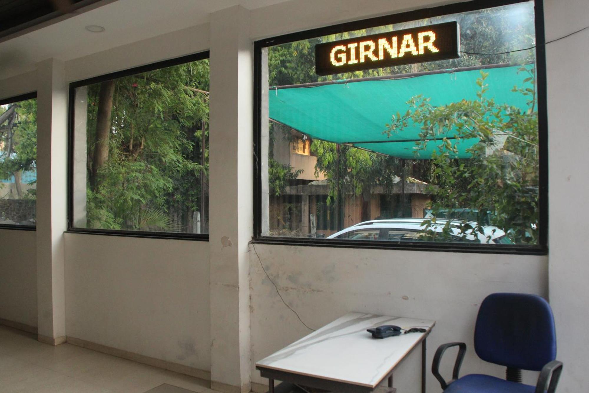 Hotel Girnar Аурангабад Экстерьер фото